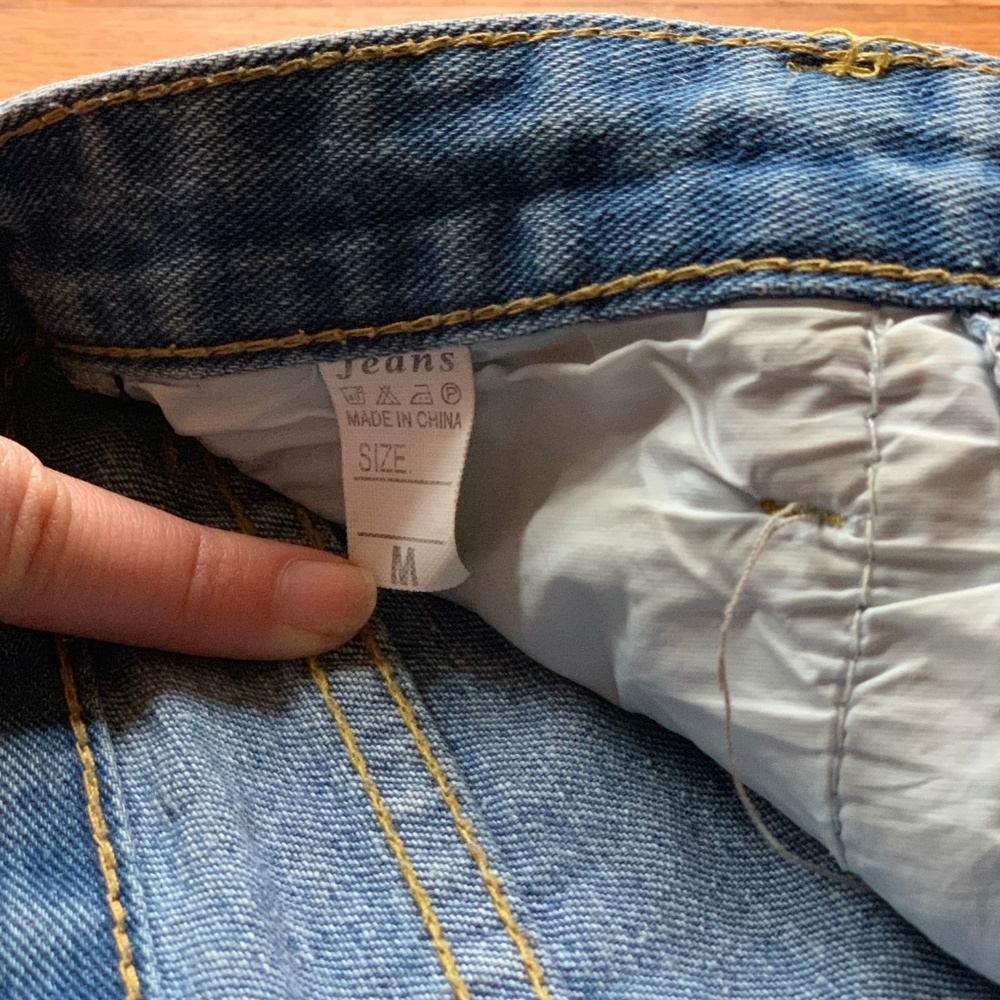 DENIM SHORTS - Picture 3 of 4